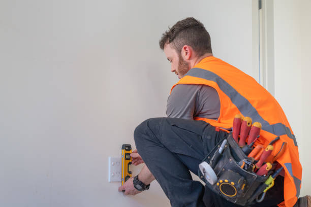 Best Affordable Emergency Electrician  in Hugo, MN